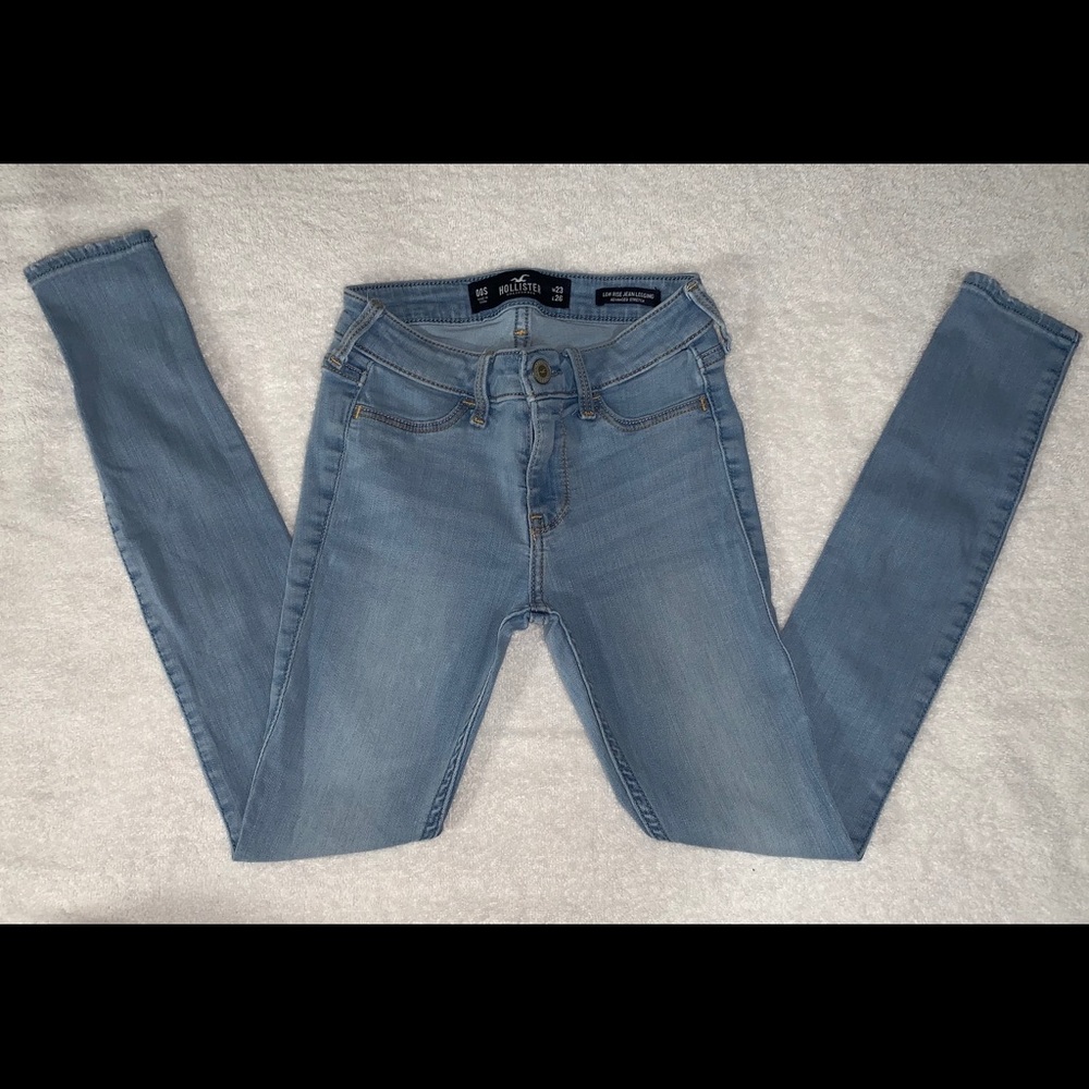 Very cute Hollister pants